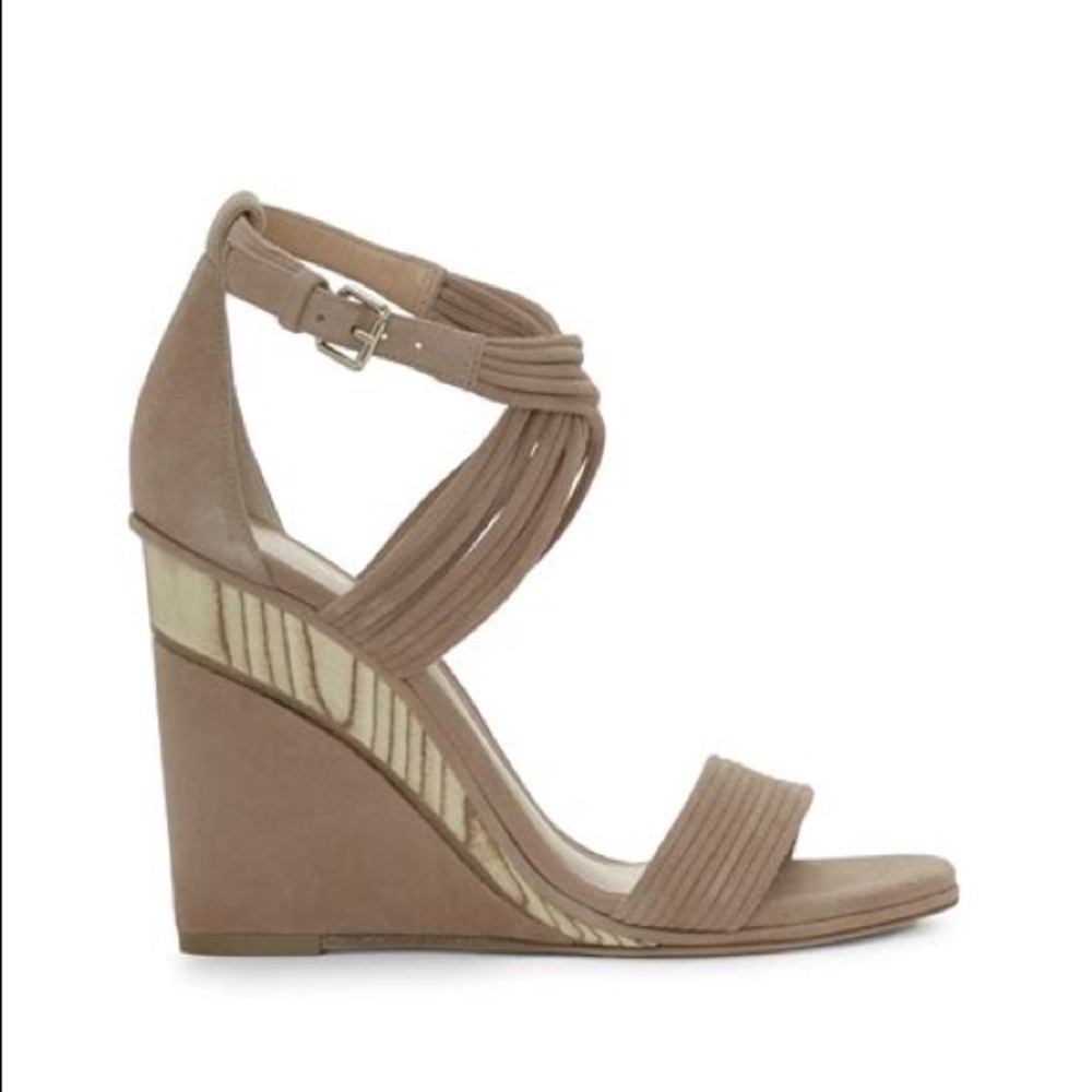 VC John Camuto Maddox Size 8